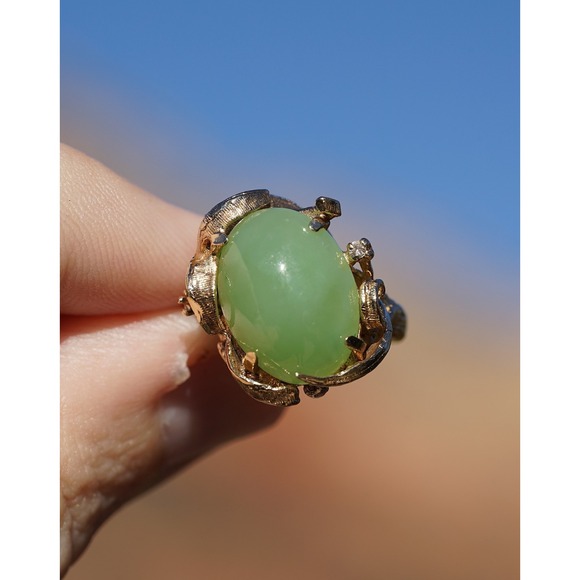 Vintage 10k Solid Gold Natural Untreated Apple Green Jadeite Jade Diamond Ring - Picture 4 of 14